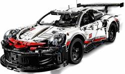 Lego Technic: Porsche 911 RSR  Lego Technic: Porsche 911 RSR (42096)