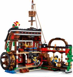Lego Creator: Pirate Ship  Lego Creator: Pirate Ship (31109)